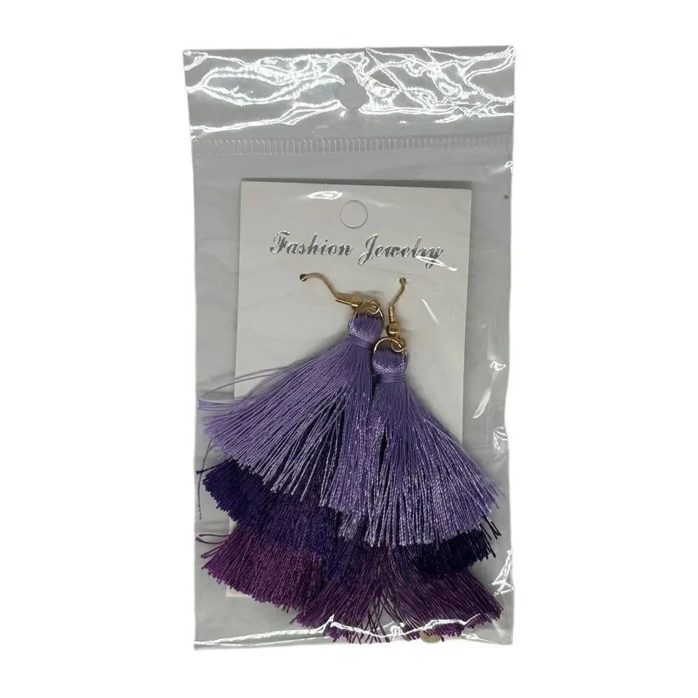 Dangle statement earrings Shades of purple ❤️2/$10 or 5/$20❤️